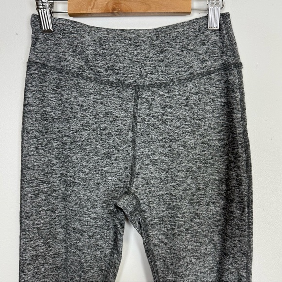 NEW Outdoor Voices Stirrup Leggings Womens Small Gray Black Stretch NWOT - Picture 4 of 10